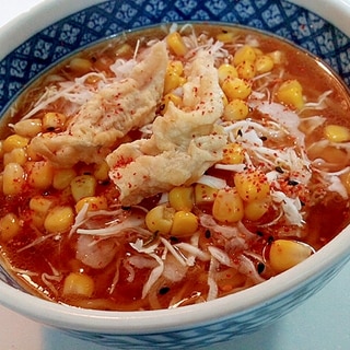 千切りキャベツ・コーン・太刀魚天の味噌ラーメン